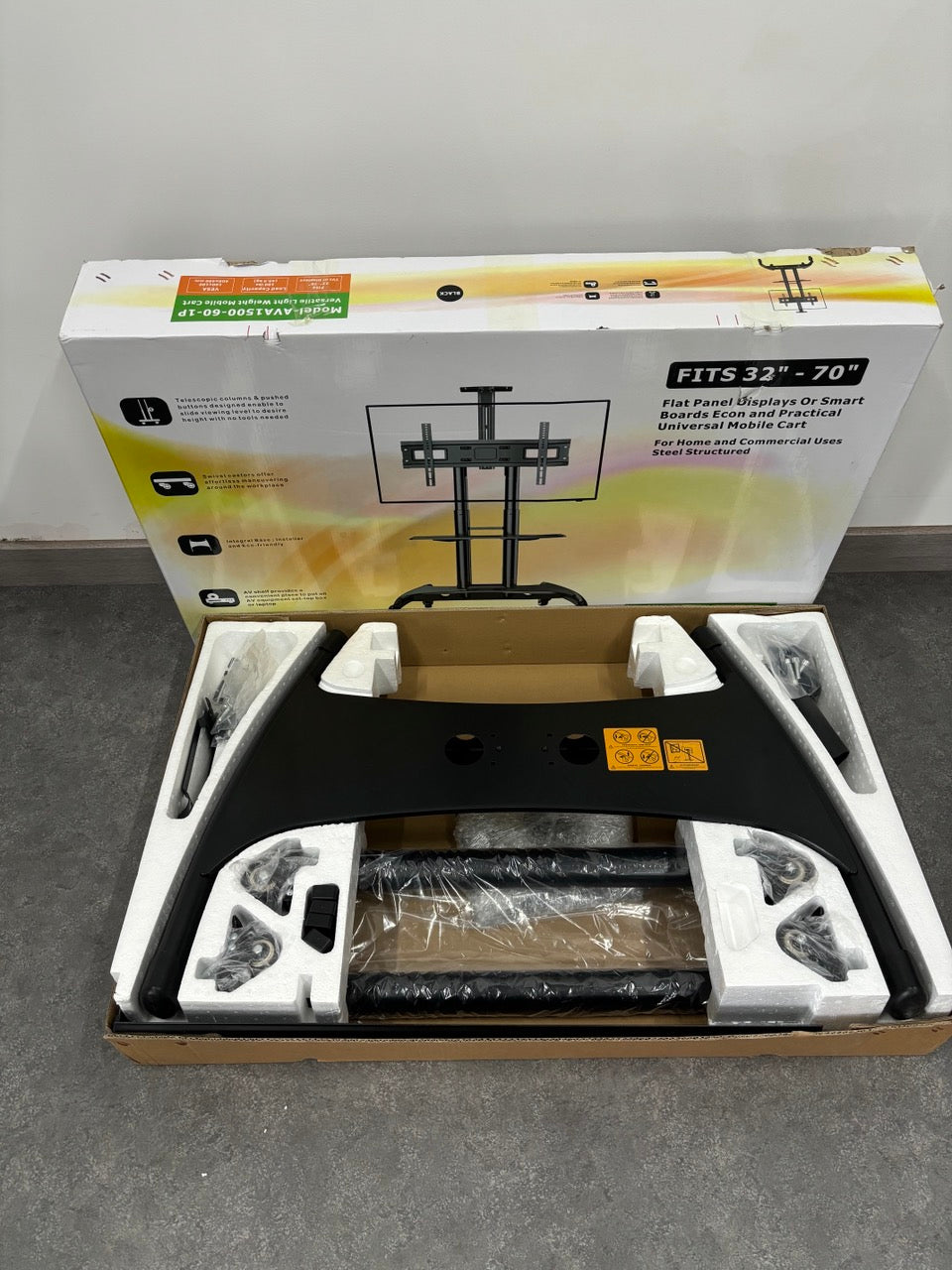 FL Series 130cm to 196cm (51.2–77.2 inch) | 3D Hologram LED Display | Large Size | Cloud Control (AS) | Large Hologram Fan | Fan Only / Dual-Pole Mobile Stand | 8 Blades