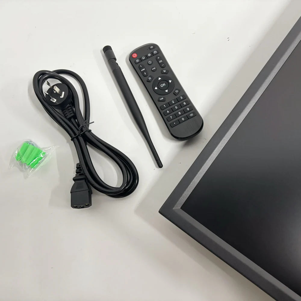 26.5 Inch (476×476mm Viewable) Square LCD Digital Screen Display, Cloud / APP / USB Disk Playback