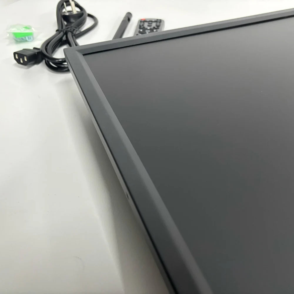 19.2 Inch (345×345mm Viewable) 1:1 Square Monitor LCD Display Screen, Cloud / APP / USB Disk Content Upload