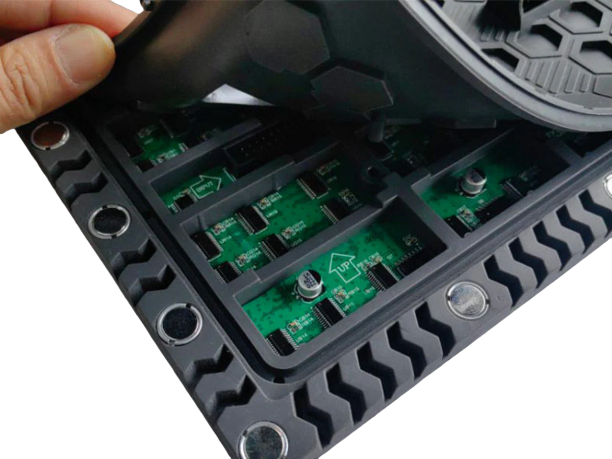 OF-3S Series Outdoor Flexible LED Modules – P4 / P3.076 / P2.5 | 320×160mm Panel | IP65 Front Maintenance | 4500nits High Brightness