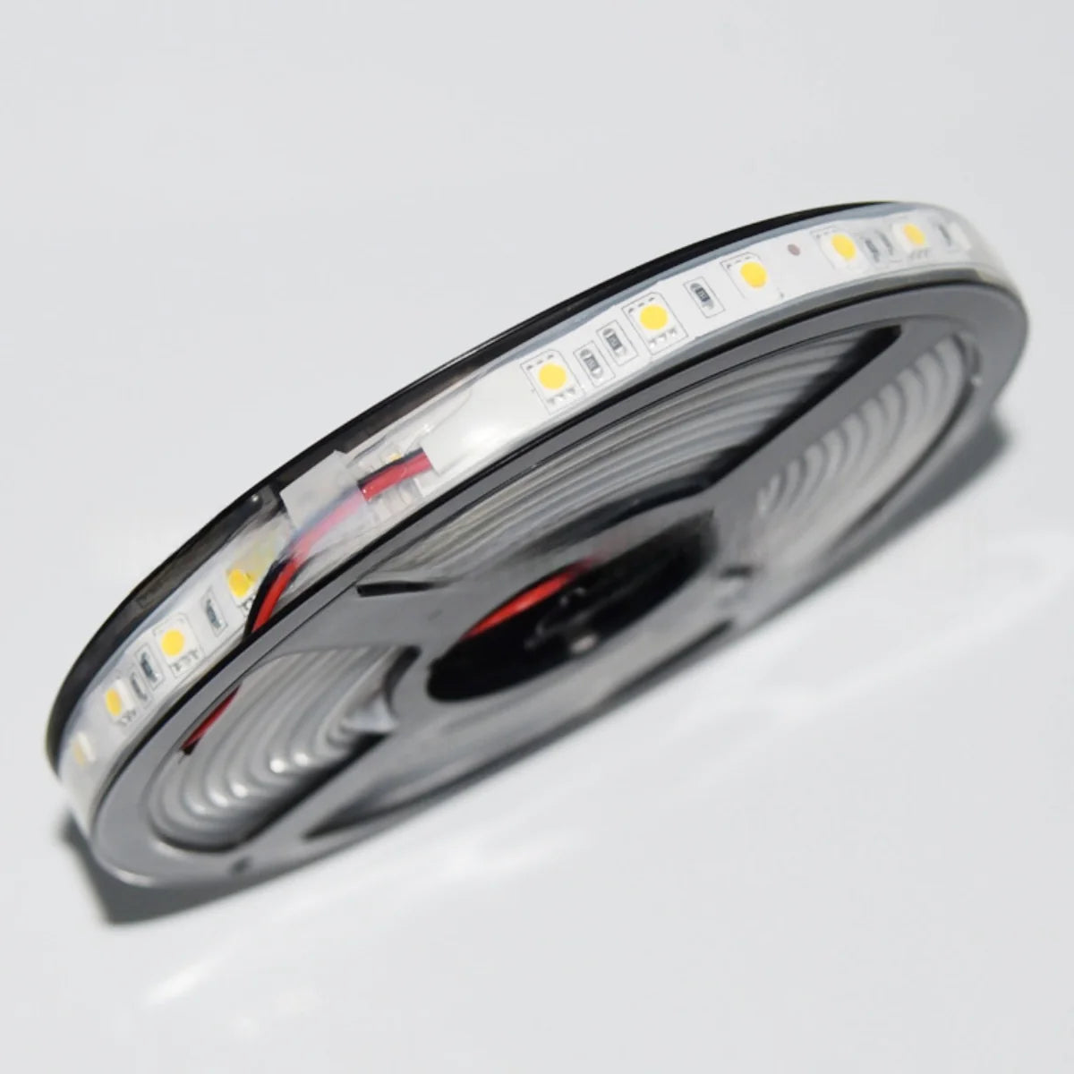 SMD5050 LED Strip Light | Standard (10–12lm/LED) & High Brightness (20–22lm/LED) Options | 12V DC | 12W/m | 60 LEDs/m | 5m Roll | White Colors (3000K/4000K/6000K) | IP00/IP67