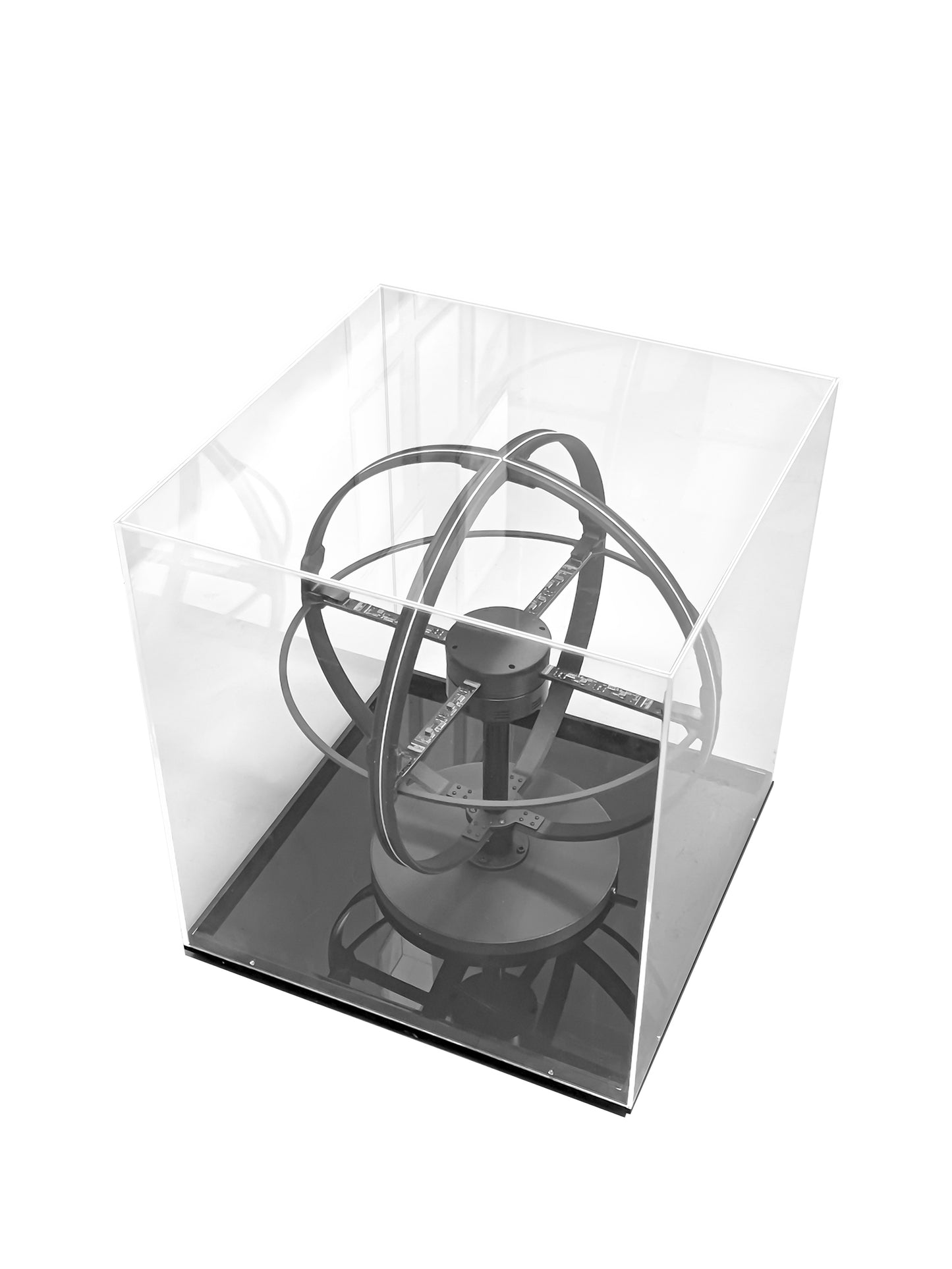 SPH Series 50cm (19.7 inch) | 3D Hologram LED Display | Medium Size | Sphere Fan Cloud Control (AS) | Retail Hologram Display | Fan Only with Base | 4 Blades | Base Included & Power Adapter Included